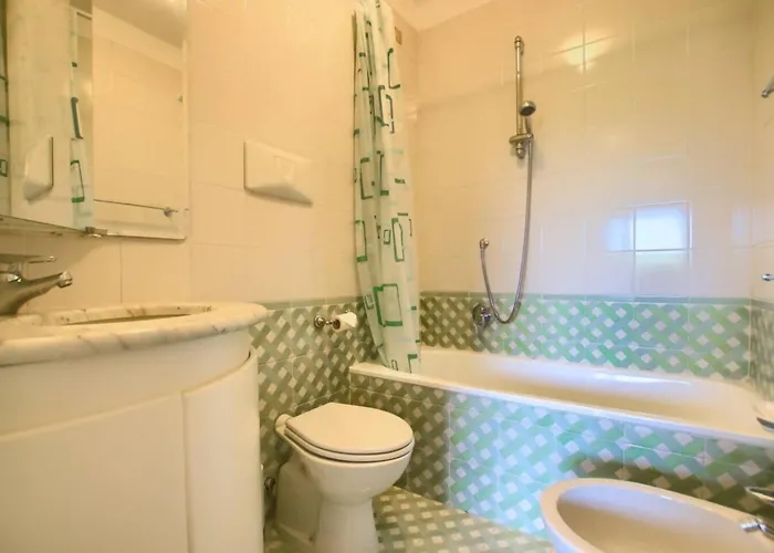 公寓 Attico Fronte Mare - 50 Passi Dalla